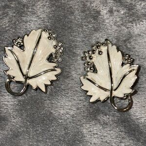 Sarah Coventry 1959 "Whispering Leaves" white enamel clip-on leaf earrings